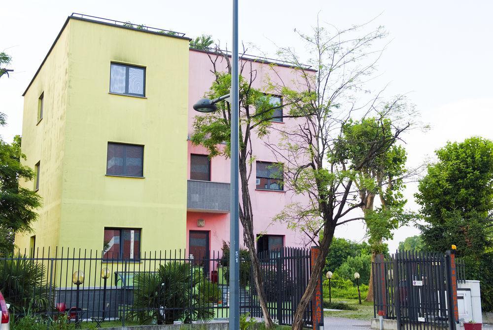 B&B Quercia Residence Milan Exterior photo